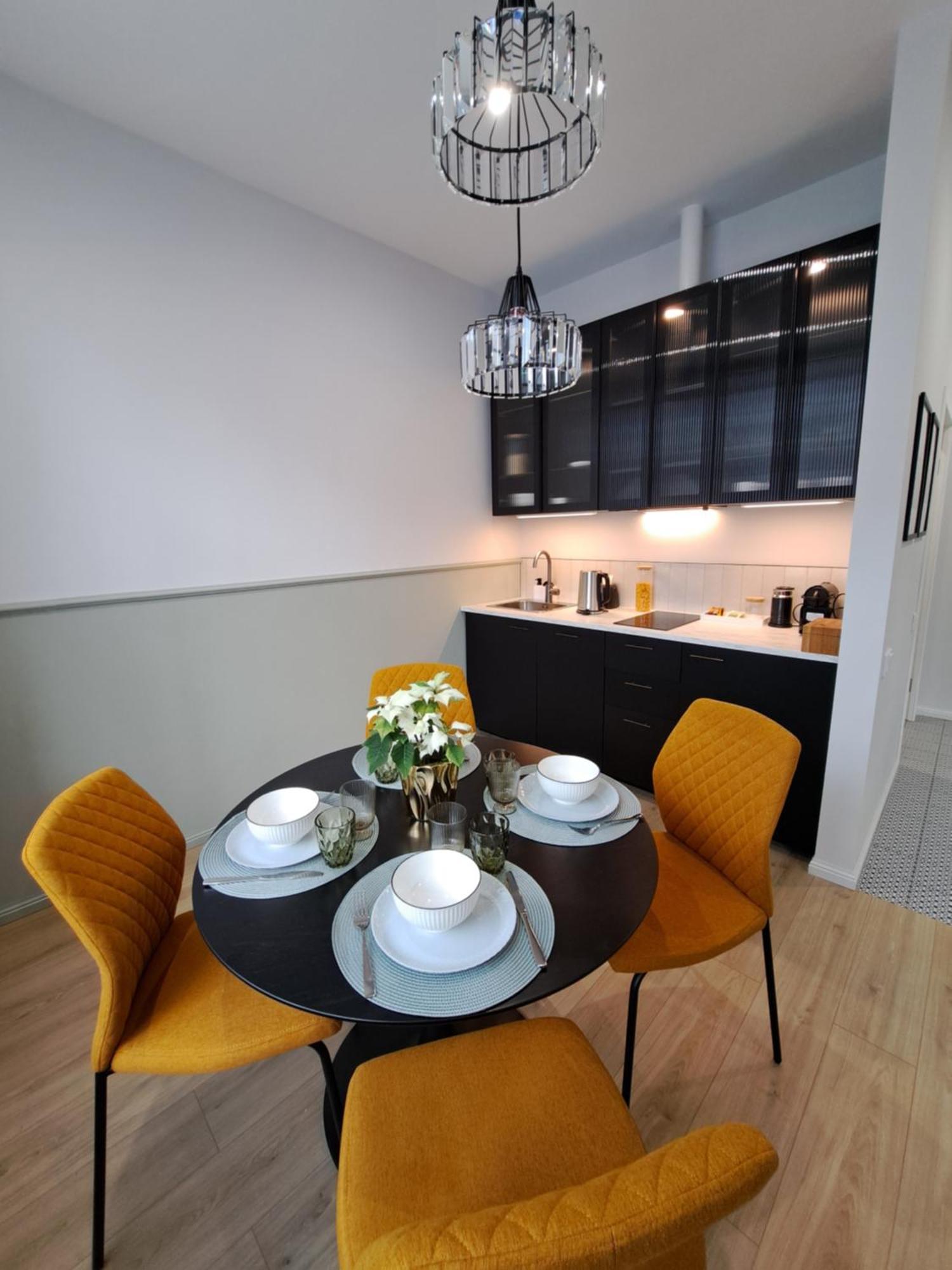 Golden Palms Apartment In The City Centre Riga Exterior foto